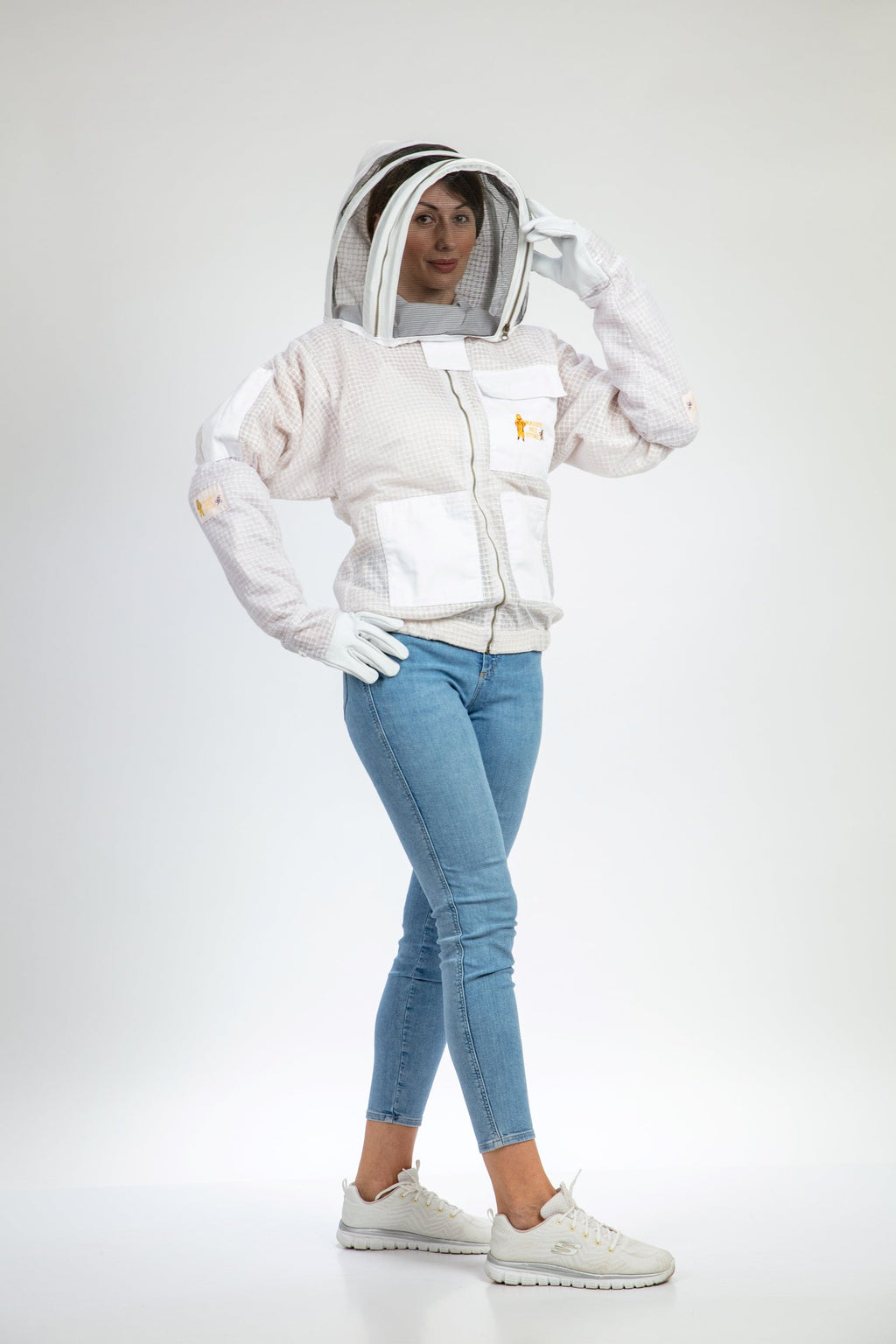 White Beekeeping Ventilated Jacket with Fencing Veil