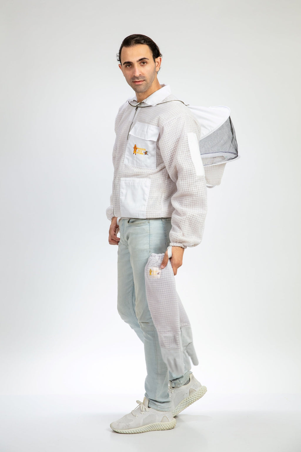 White Beekeeping Ventilated Jacket with Round Veil