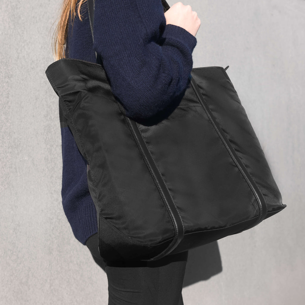 The Structured Tote